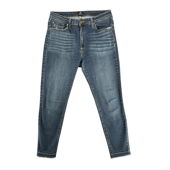 Justblack Women's Jeans 31 Straight Leg Raw Hem Dark Wash Distressed Medium - Picture 1 of 5
